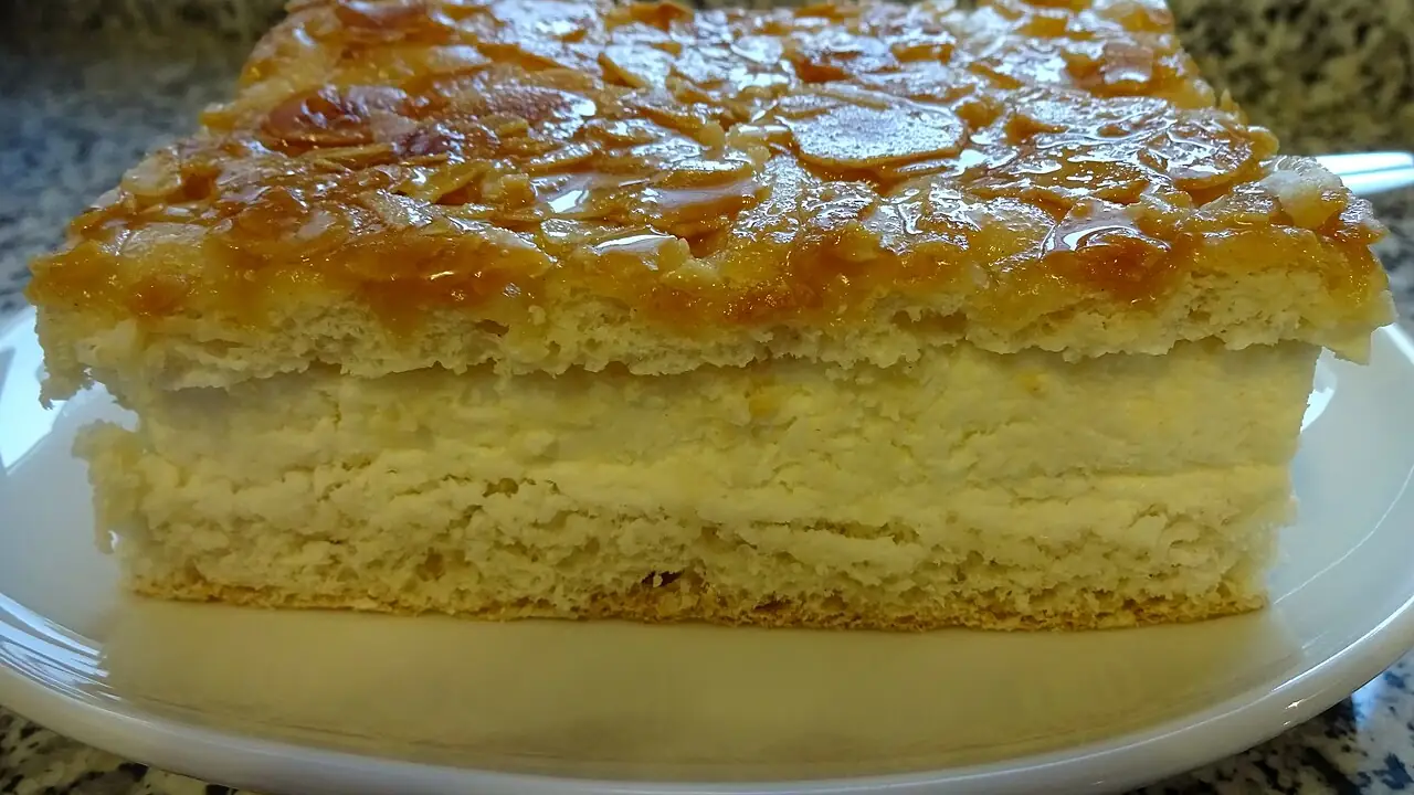 Bienenstich